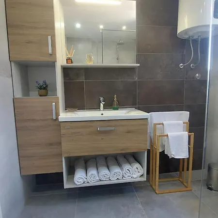 Apartment Modern Luxury Diva 1 , 4 Stars, Ciovo, Okrug *