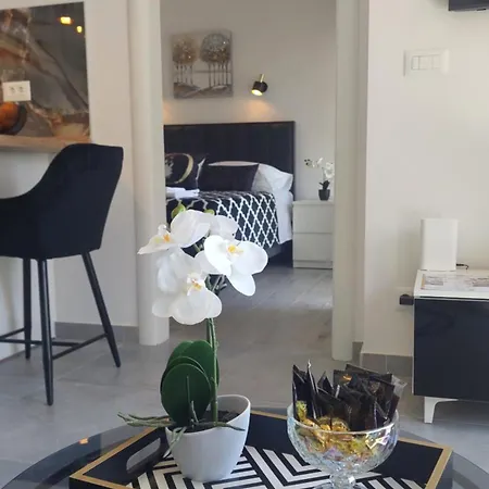 Modern Luxury Diva 1 , 4 Stars, Ciovo, Okrug Apartment Trogir